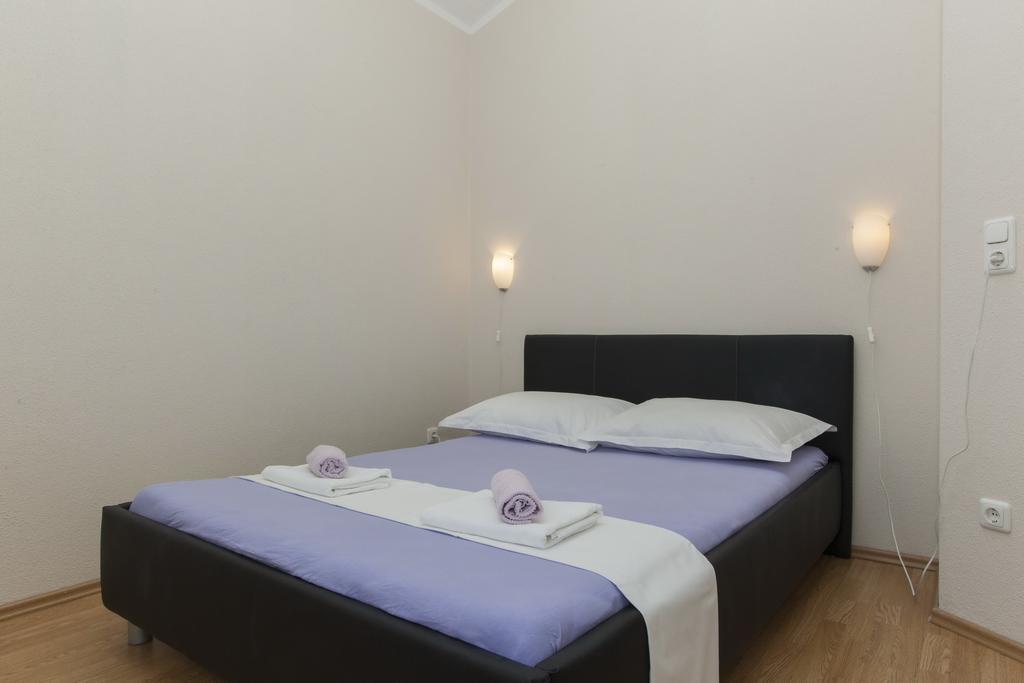 Apartments Damjanovic Makarska Quarto foto